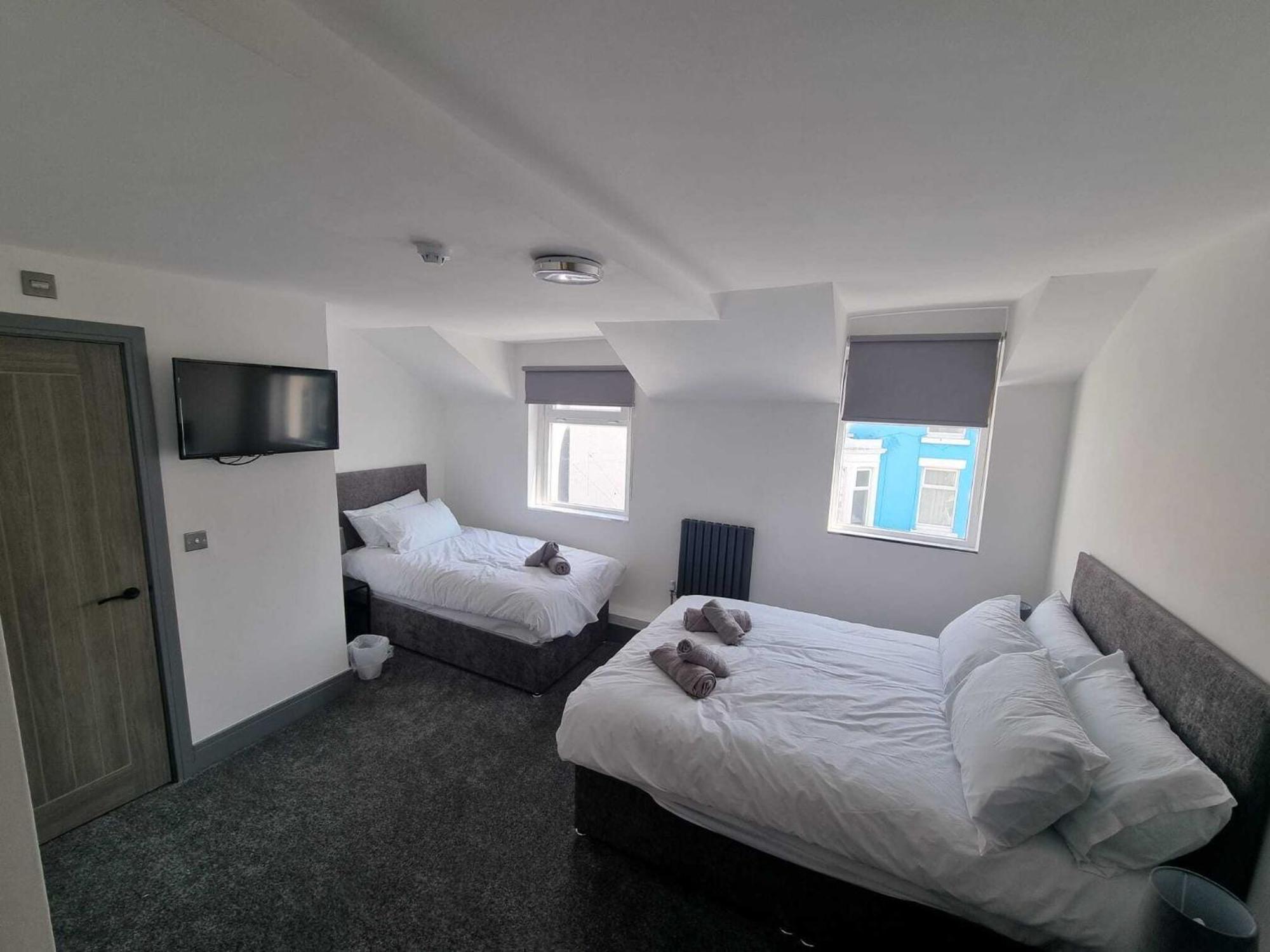 The White House Vegas Suites Blackpool Exteriör bild