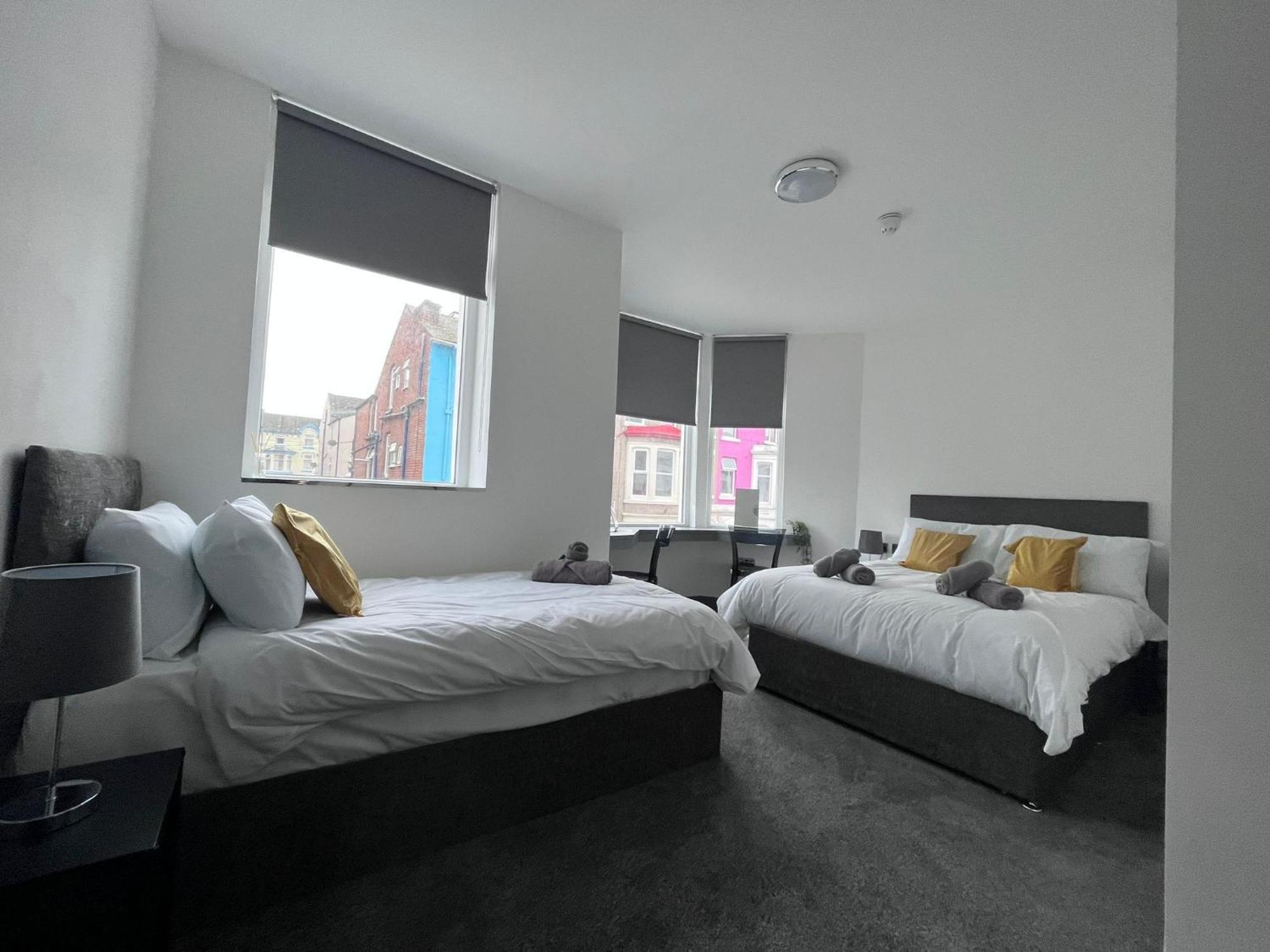 The White House Vegas Suites Blackpool Exteriör bild